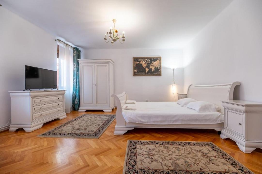 Conrad Haas Apartment Sibiu Ngoại thất bức ảnh